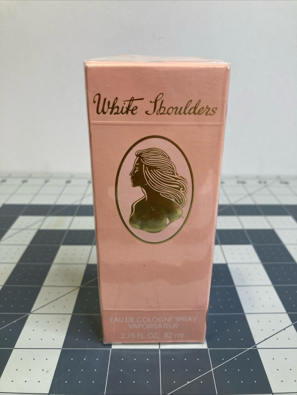 White Shoulders EDC Spray Cologne for Women  2.75 oz / 82 ML New in Box SEALED